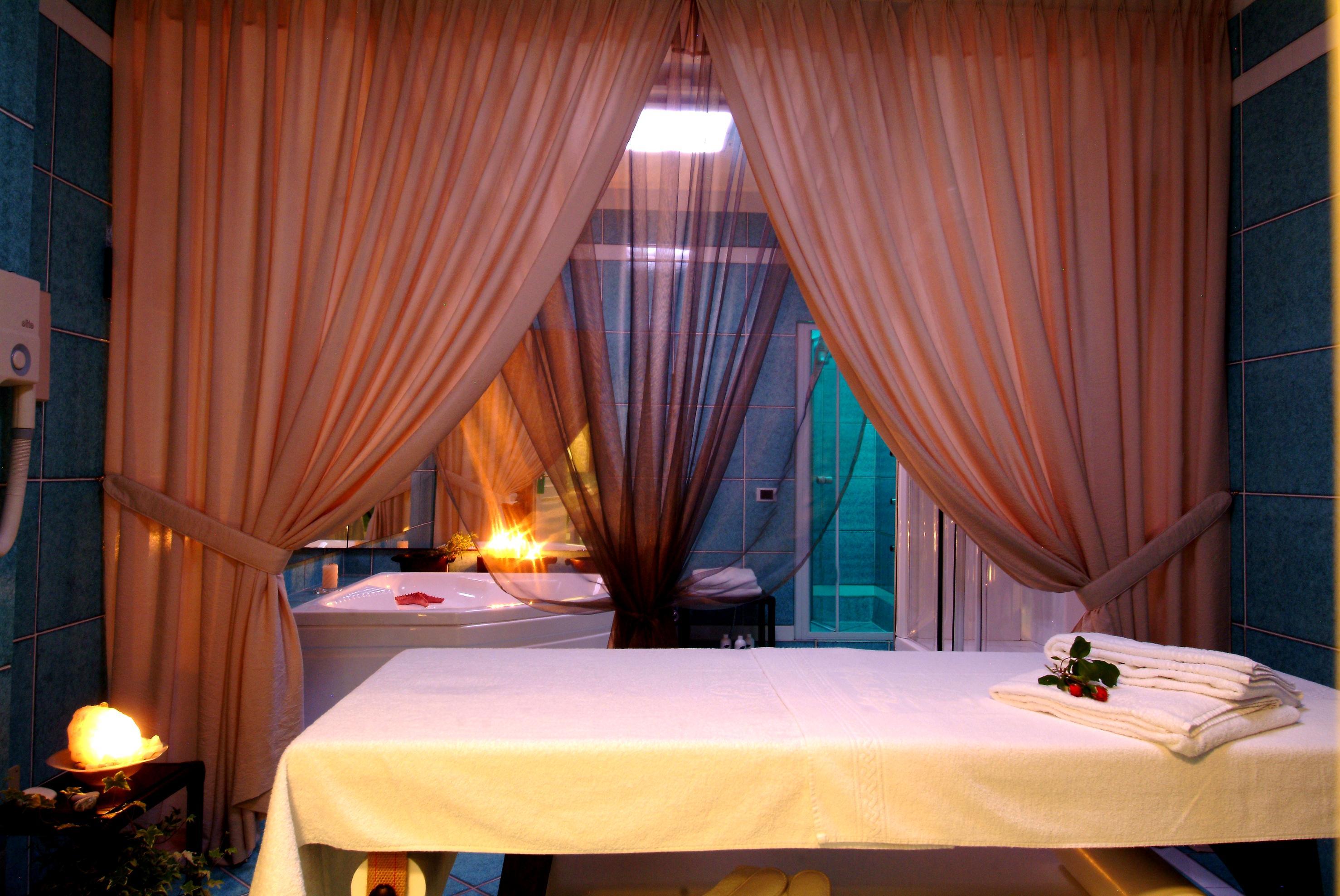 Hotel Villa Del Sogno Gardone Riviera Facilități foto